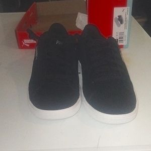 Small shoes I can't fit anymore